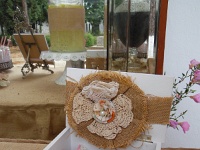 ξύλινο κουτί μαρτυρικών διακοσμημένο με λουλούδι λινάτσας