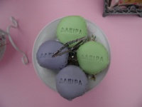 mini cupcakes με το όνομα της μικρής  mini cupcakes με το όνομα της μικρής