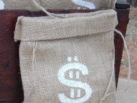 τσουβαλένιο σακί με ζωγραφισμένο δολάριο, η παιδική μπομπονιέρα
