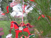 μπομπονιέρα της βάπτισης ξύλινο χριστουγεννιάτικο στολίδι κουνιστό αλογάκι